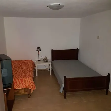 Dionysis Semesterbostad