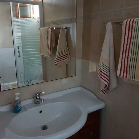 Semesterbostad Dionysis Chorefton