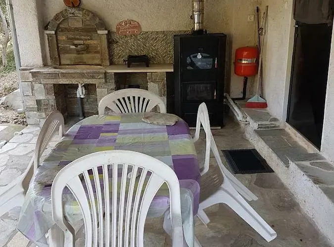 Holiday home Dionysis Chorefton